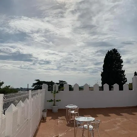 El Castillo Guest house Alcala de Guadaira